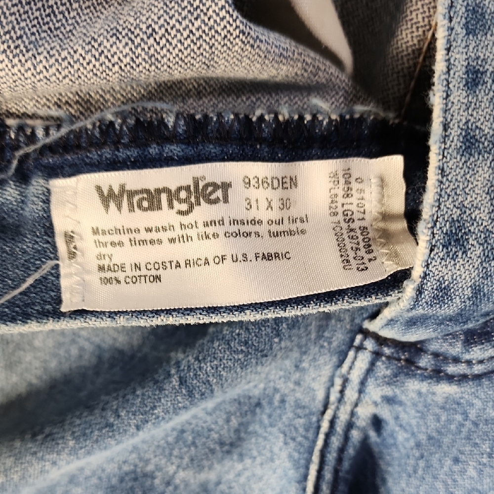 Wrangler Men's Light Blue Straight Jeans - Picture 3 of 6